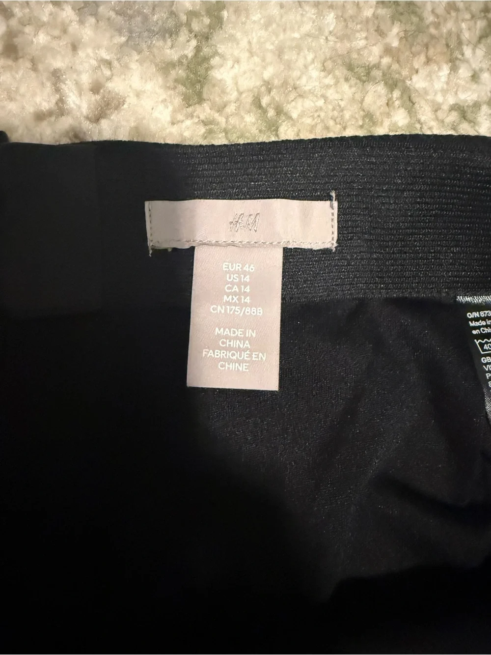 H&M Black Mini Skirt